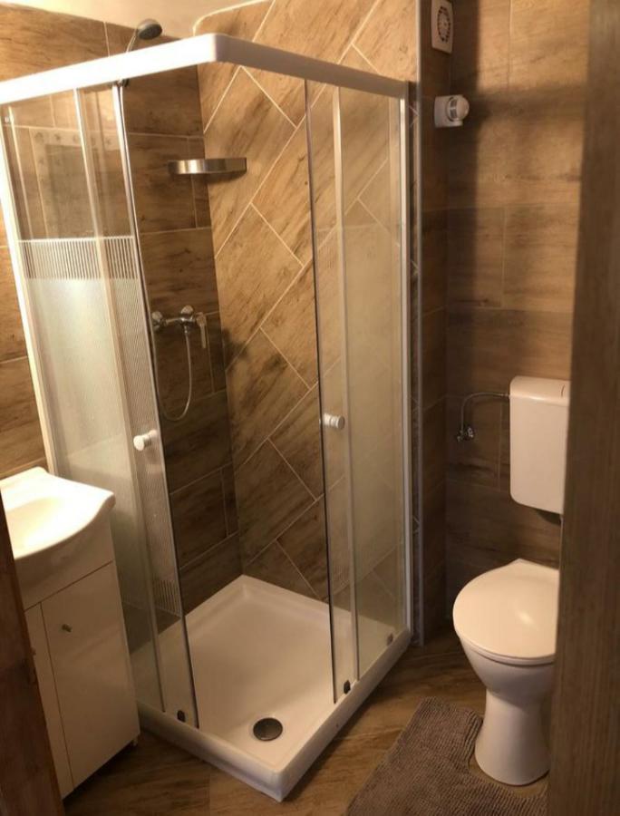 شقة بودابست  في Apartman Vorosmarty المظهر الخارجي الصورة