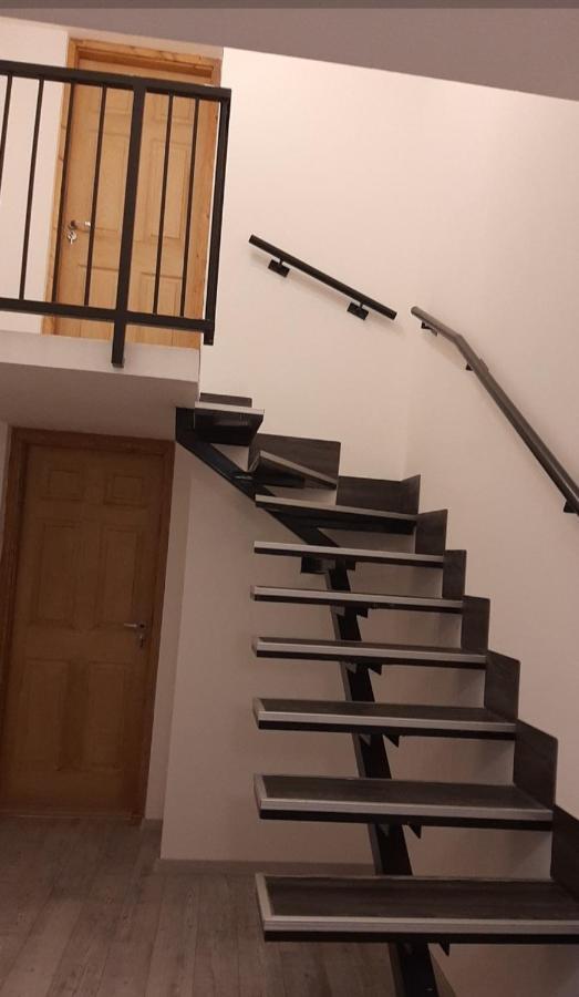 شقة بودابست  في Apartman Vorosmarty المظهر الخارجي الصورة
