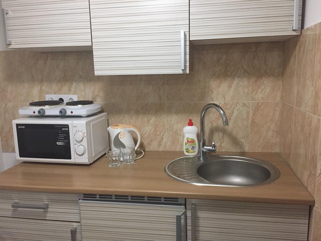 شقة بودابست  في Apartman Vorosmarty المظهر الخارجي الصورة