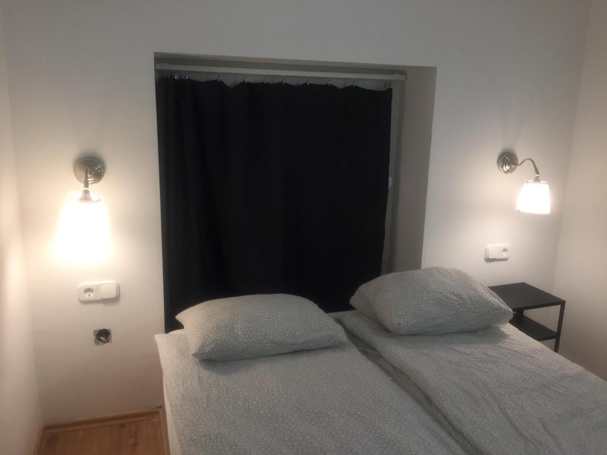 شقة بودابست  في Apartman Vorosmarty المظهر الخارجي الصورة